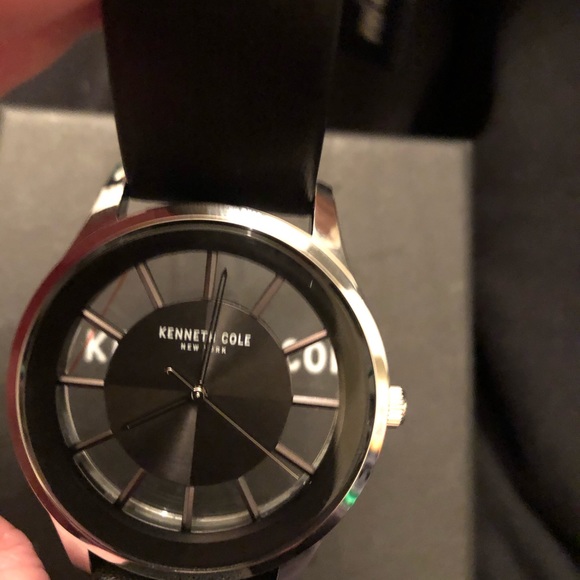 Kenneth Cole Other - Kenneth Cole watch